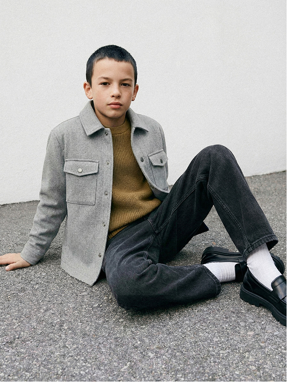 Klassische Jeansjacke-1